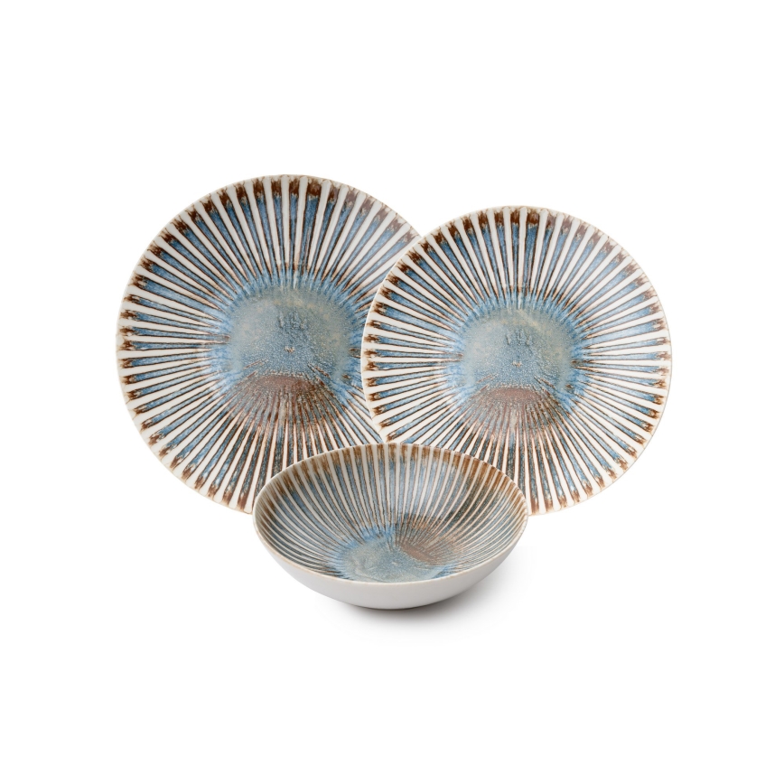 24-osainen monivärinen posliininen ruokailusarja