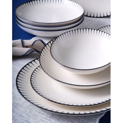 24-osainen posliininen ruokailusetti, valkoinen/musta