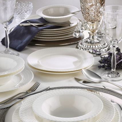 24-osainen ruokailusetti, valkoinen posliini