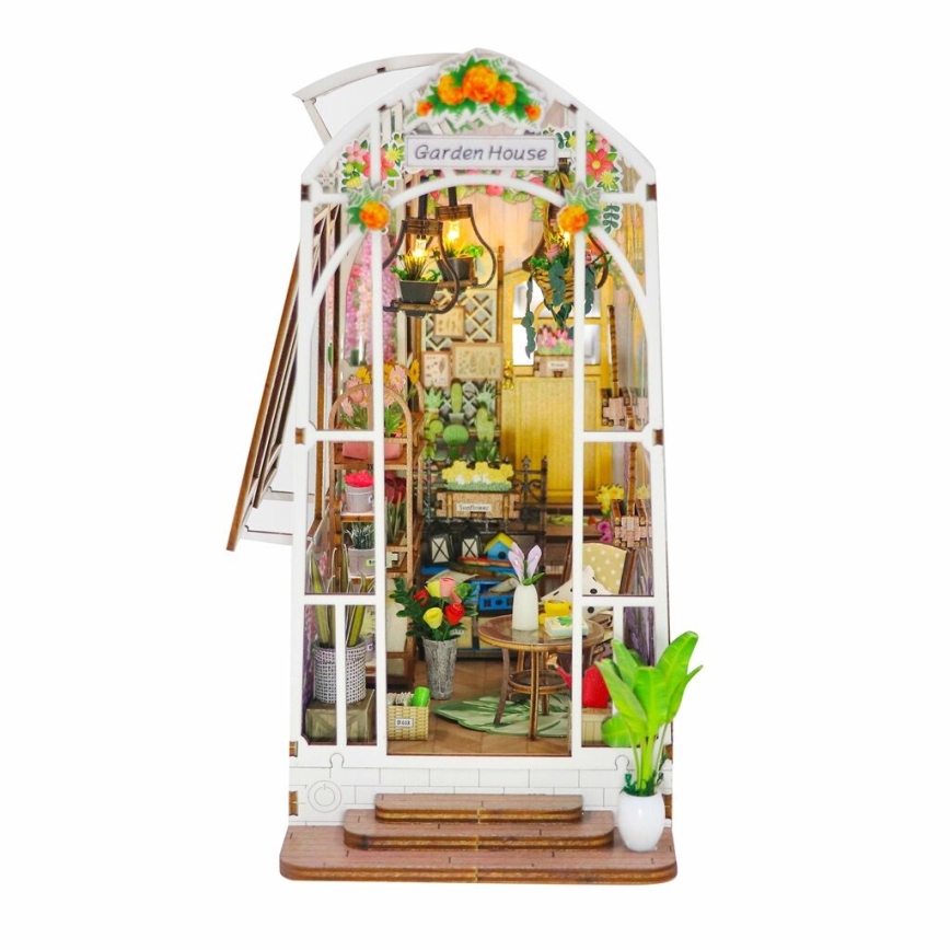 2Kids Toys - Pieni puutarhamökki, 2xAAA paristolla