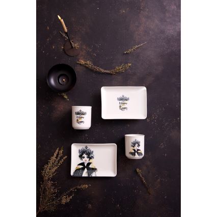 4-osainen posliininen ruokailusetti, musta/valkoinen