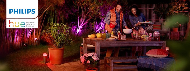 Muuta puutarhasi ilmettä Philips Hue älyvaloilla