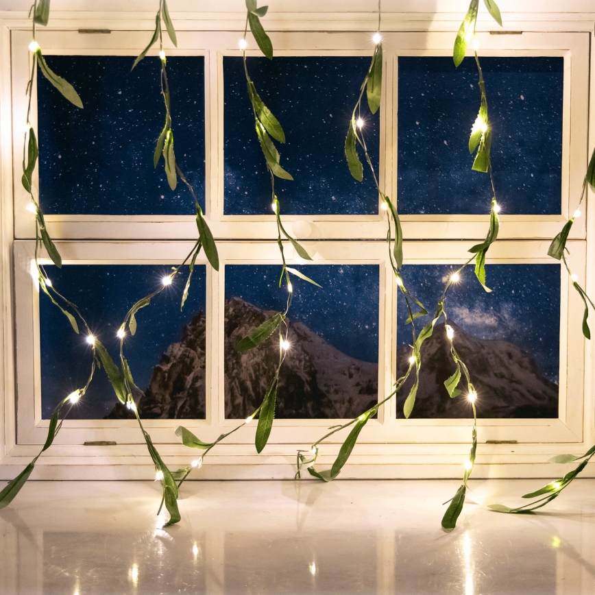 Aigostar - LED-aurinkoketju 70xLED/4x1m IP65 lämpimänvalkoinen oliivi