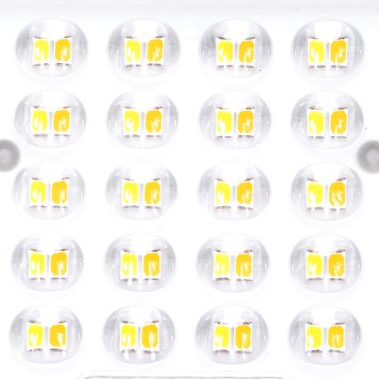 Aigostar - LED Himmennettävä aurinkokenno valonheitin LED/50W/3,4V 3000/4000/6500K IP66 + kauko-ohjaus