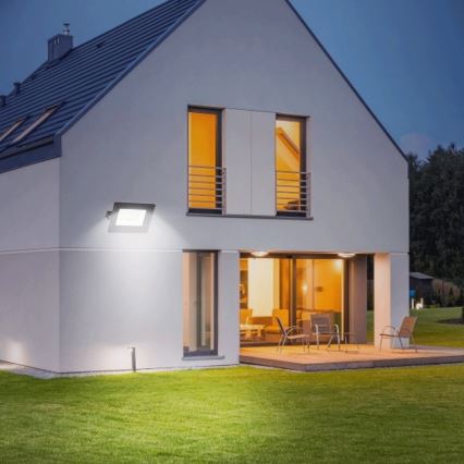 Aigostar - LED-valonheitin LED/10W/230V 6500K IP65