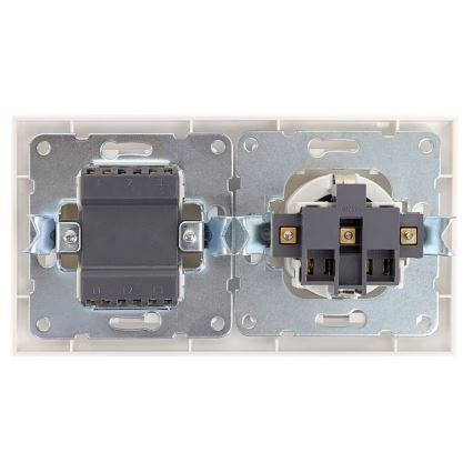 Aigostar - Talokatkaisin pistorasialla 1x16A/250V