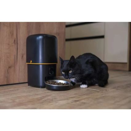 Automaattinen syöttölaite mikrofonilla ja kamera 4l/5V/3xD Wi-Fi