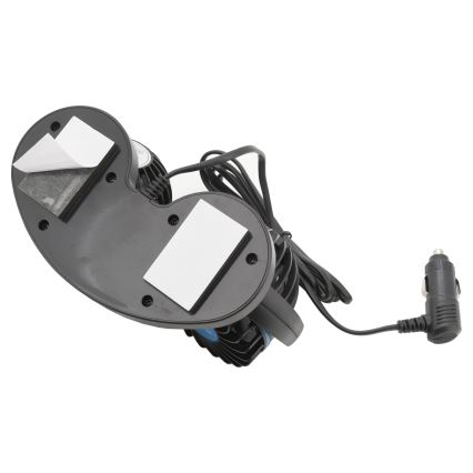 Auton kojelaudan tuuletin 4W/12V musta