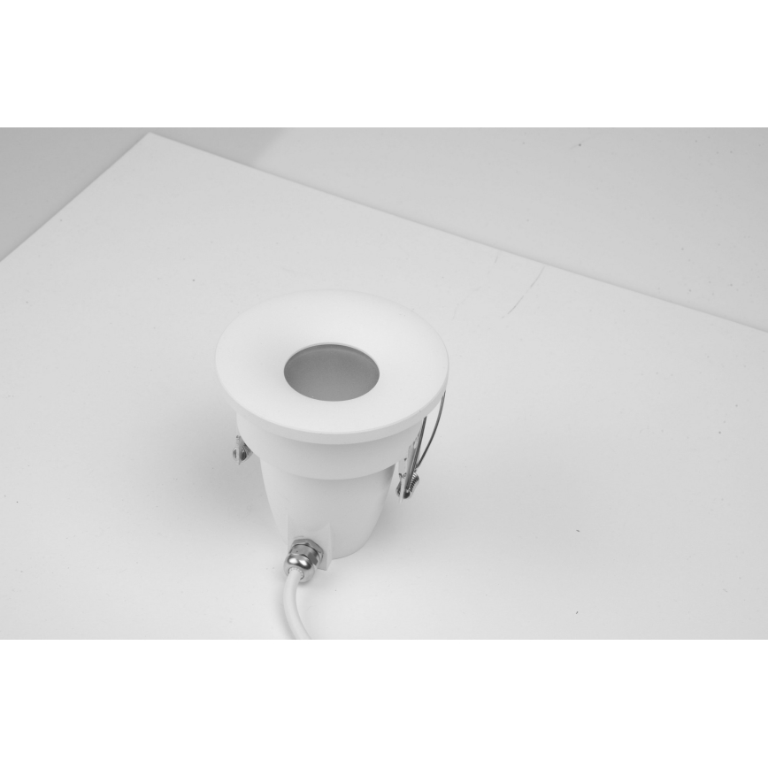 Azzardo AZ5389 - Kylpyhuoneen upotettu valo ROMOLO 1xGU10/50W/230V IP65 valkoinen