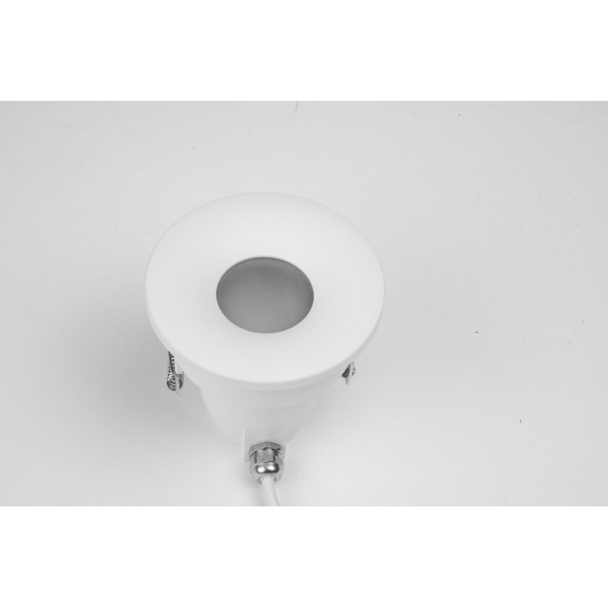 Azzardo AZ5389 - Kylpyhuoneen upotettu valo ROMOLO 1xGU10/50W/230V IP65 valkoinen