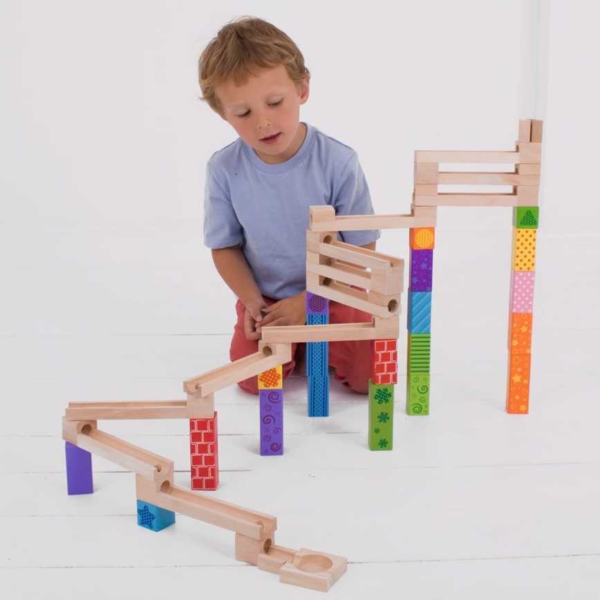 Bigjigs Toys - Puinen marmorirunko värikäs