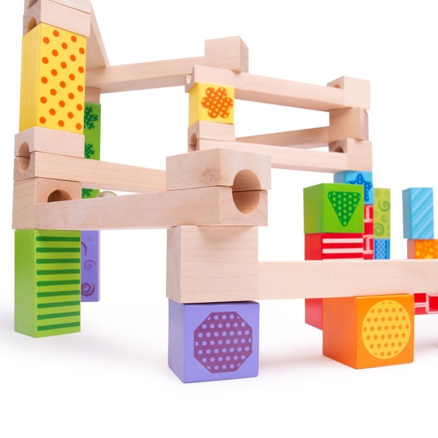 Bigjigs Toys - Puinen marmorirunko värikäs