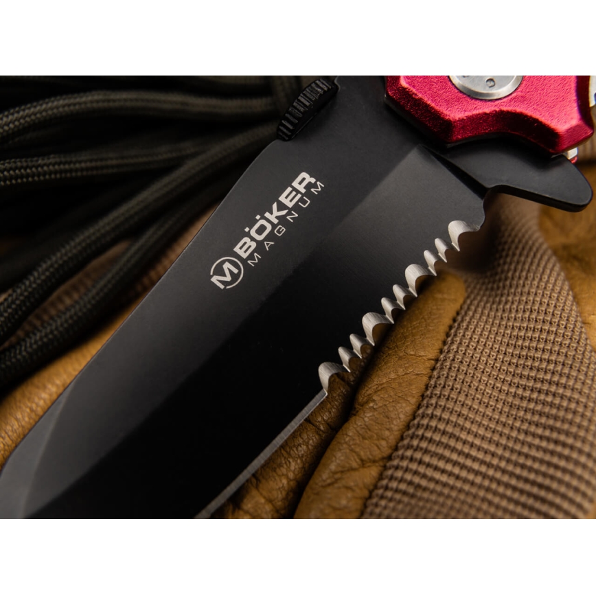 Böker - taskuveitsi Magnum Fire Fighter 21,9 cm