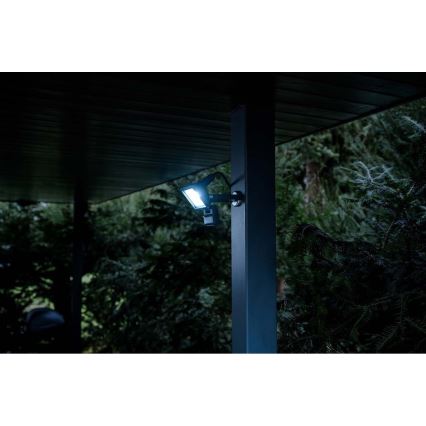 Brennenstuhl - LED-ulkovalonheitin anturilla LED/10W/230V 6500K IP65