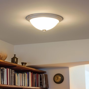 Brilagi - Kattovalo CLASSIC 3xE27/60W/230V kerma/patina