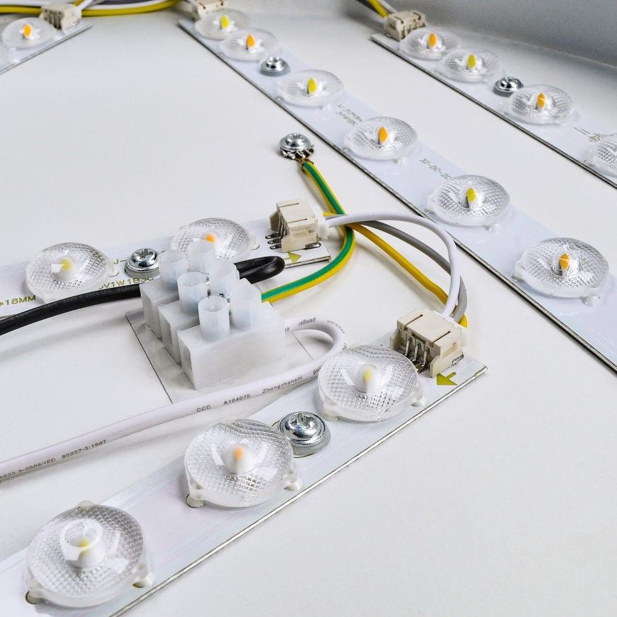 Brilagi - Himmennettävä LED-kattovalaisin POOL SMART LED/48W/230V 40 cm 3000-6000K Wi-Fi Tuya + kauko-ohjaus musta