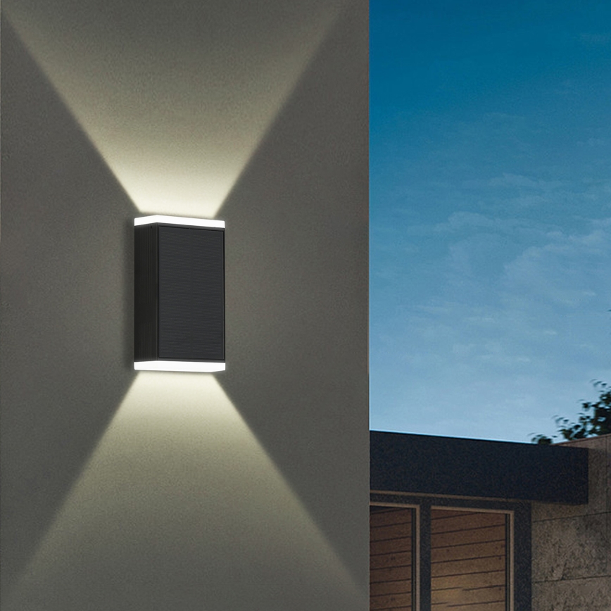 Brilagi - LED-seinäaurinkovalaisin AURINKO GUARD LED/2W/3,7V 2000 mAh IP45