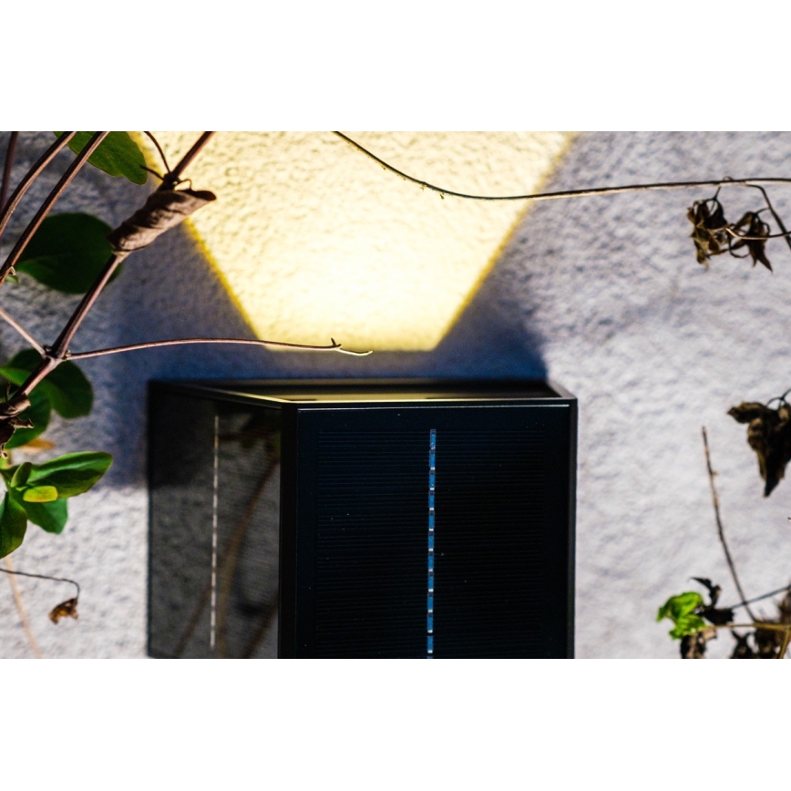 Brilagi - LED-seinäaurinkovalaisin SOLAR CUBE LED/2W/3,2V 1300 mAh IP54