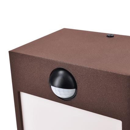 Brilagi - LED-ulkoseinävalaisin anturilla TERNI LED/12W/230V ruskea IP44