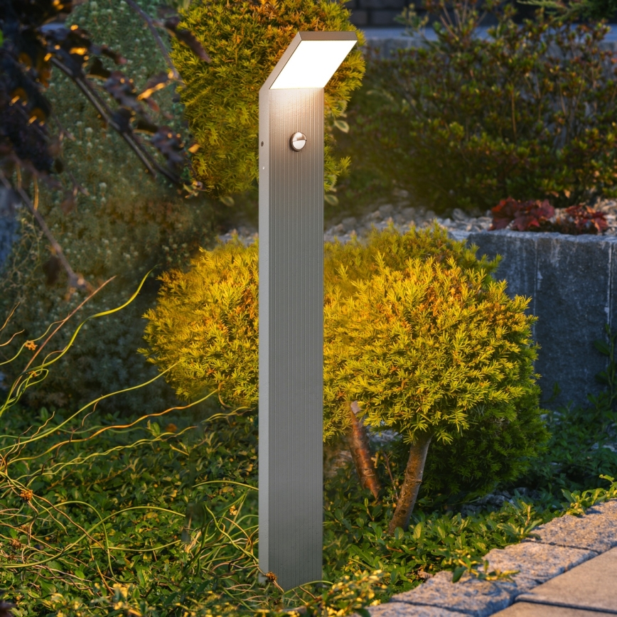 Brilagi - LED-ulkovalaisin anturilla RIANO LED/8W/230V hopeanvärinen IP65