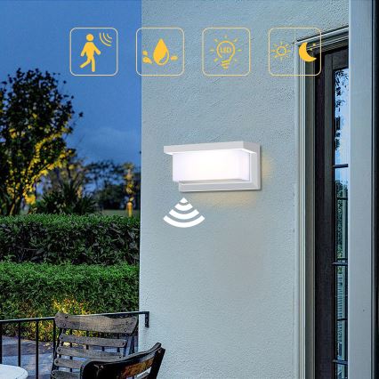 Brilagi - LED Ulkovalo anturilla BRICKY LED/12W/230V valkoinen IP54