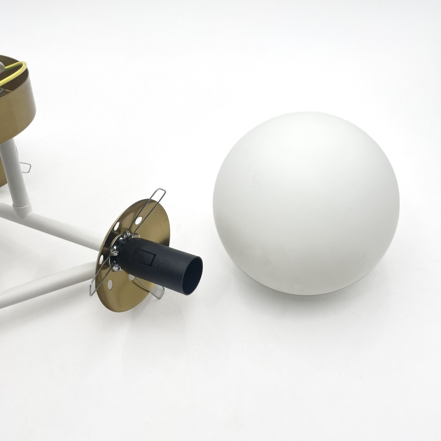 Brilagi - Pintakiinnitteinen kattovalaisin MALIVA 3xE14/15W/230V kulta/valkoinen