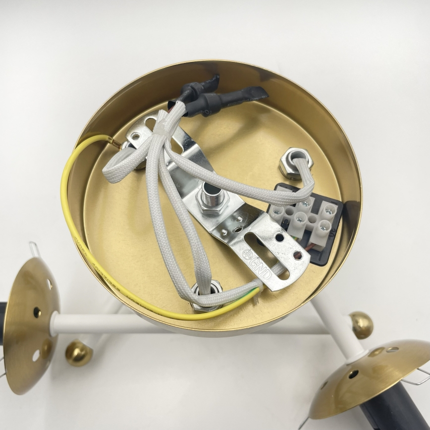 Brilagi - Pintakiinnitteinen kattovalaisin MALIVA 3xE14/15W/230V kulta/valkoinen