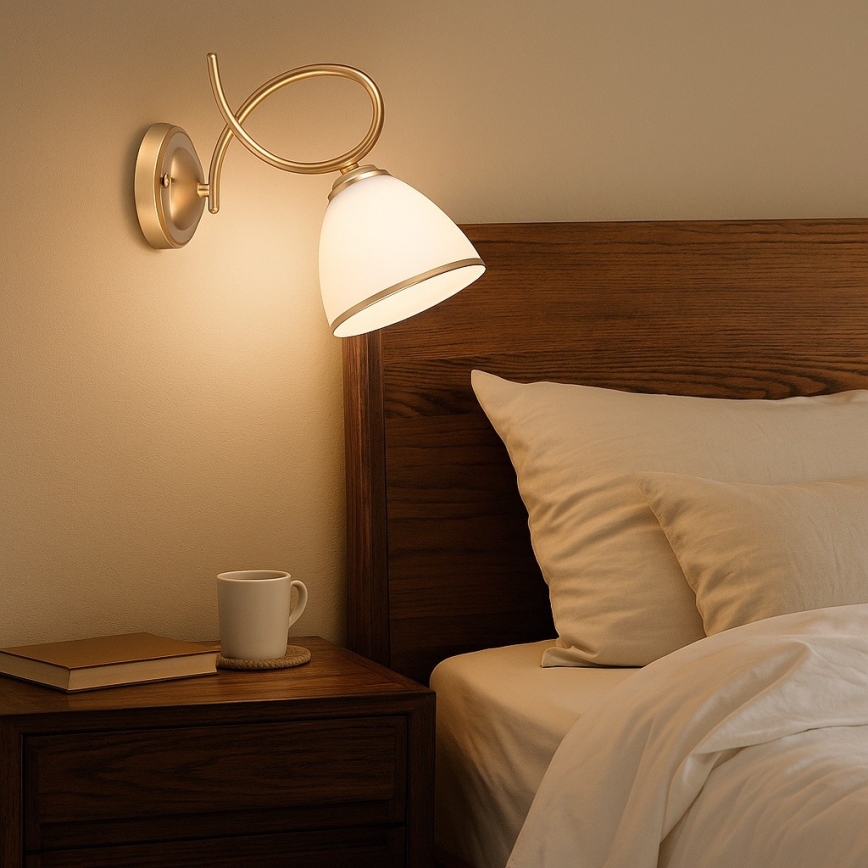 Brilagi - Seinävalaisin FRED 1xE27/60W/230V kultainen