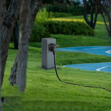 Brilagi - Ulkopistorasiapylväs PILLAR 1Z SCHUKO 230V IP44 antrasiitti