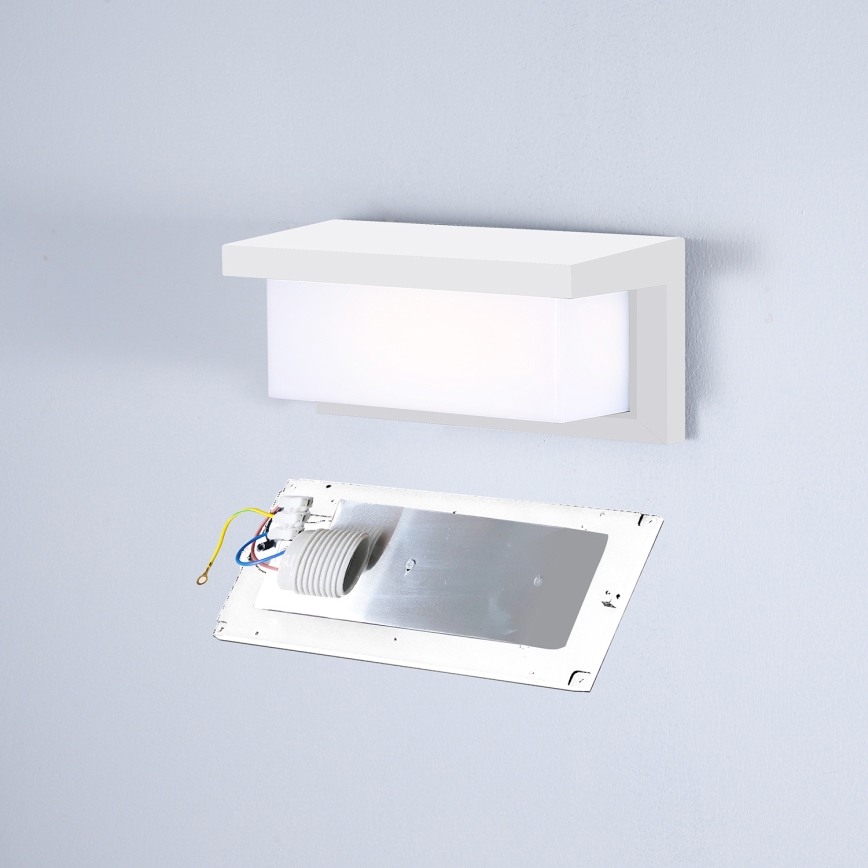 Brilagi - Ulkoseinävalaisin BRICKY 1xE27/60W/230V valkoinen IP54