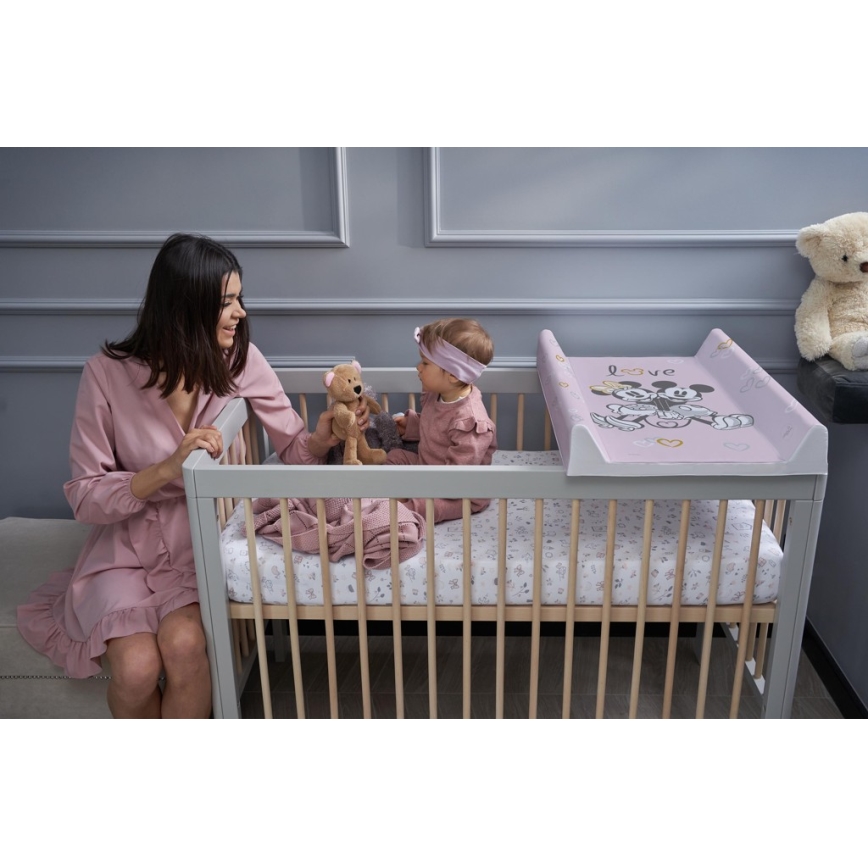 CebaBaby - Hoitomatto kiinteällä laudalla molemminpuolinen DISNEY 50x70 cm pinkki