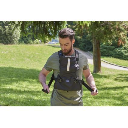 Chicco - Vauvan kantoreppu EASY FIT musta