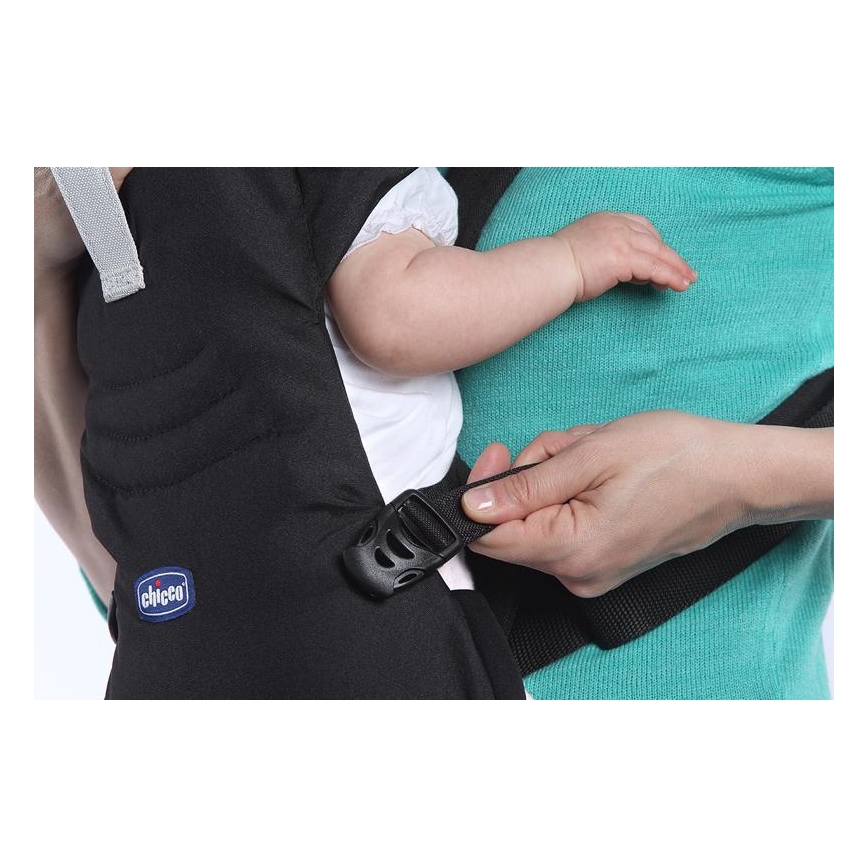 Chicco - Vauvan kantoreppu EASY FIT musta