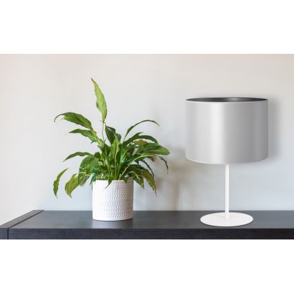 Duolla - Pöytävalaisin CANNES 1xE14/15W/230V halkaisija 20 cm hopea/valkoinen