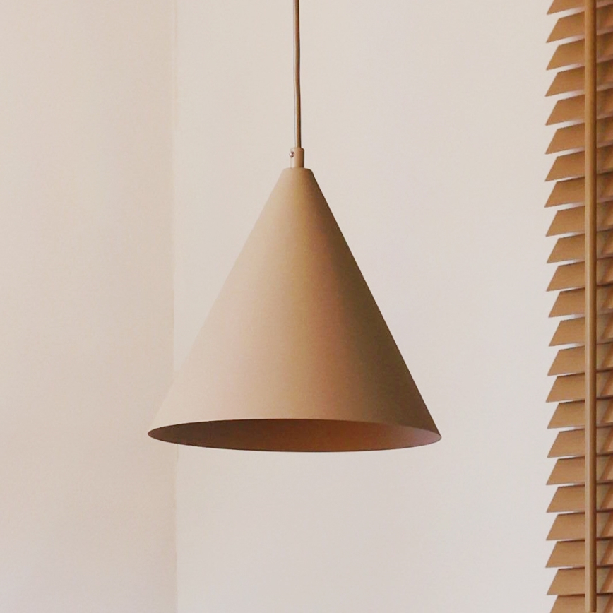 Duolla - riippuvalaisin vaijerilla IRONLINE 1xG9/3W/230V Ø25 cm beige