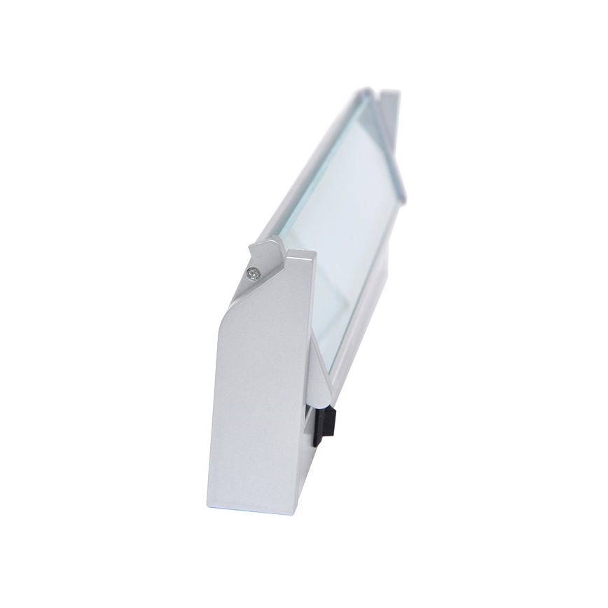 Keittiökaappien alla oleva LED-valo GANYS LED/5,5W/230V