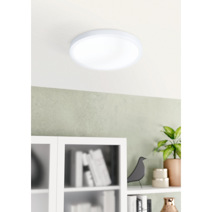 Eglo - LED Kylpyhuoneen kattovalo LED/20,5W/230V IP44 valkoinen