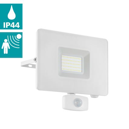 Eglo 33159 - LED-valonheitin anturilla FAEDO 3 LED/50W/230V IP44