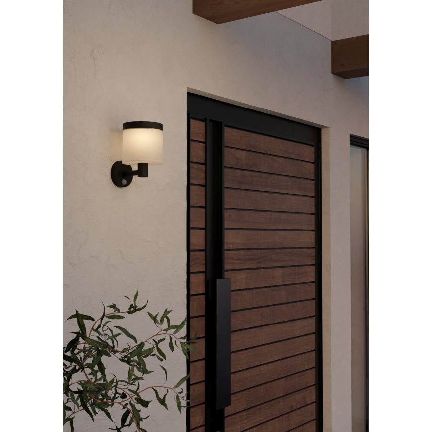 Eglo - LED-seinäaurinkovalaisin anturilla LED/7,5W/3,7V IP44