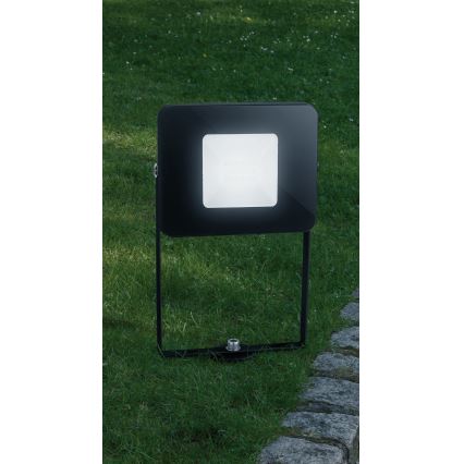 Eglo 97471 - LED-valonheitin FAEDO 4 LED/10W/230V IP44