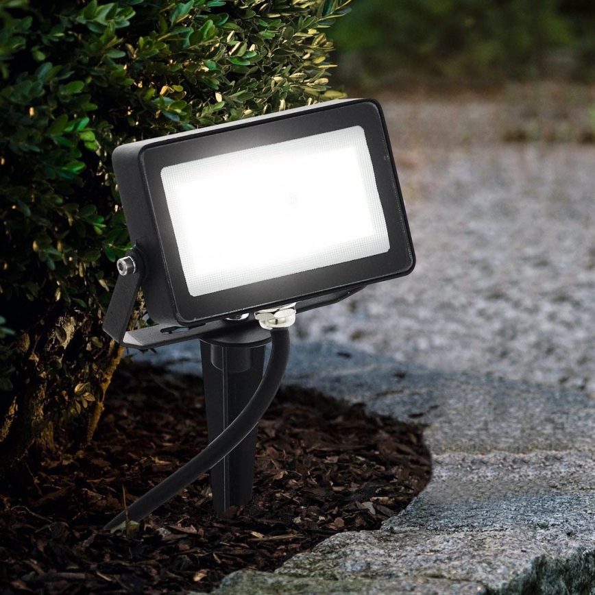 Eglo 98185 - LED-RGB-valonheitin FAEDO 4 LED/10W/230V + kauko-ohjaus IP44