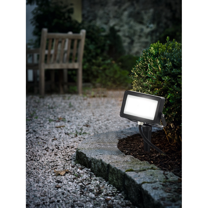 Eglo 98185 - LED-RGB-valonheitin FAEDO 4 LED/10W/230V + kauko-ohjaus IP44