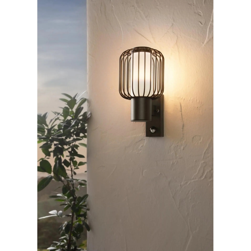 Eglo 98722 - Ulkoseinävalaisin anturilla RAVELLO 1xE27/28W/230V IP44