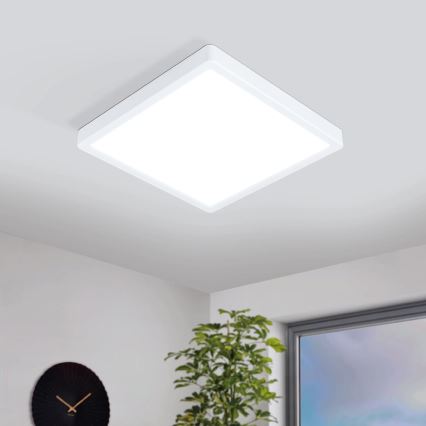 Eglo - himmennettävä LED-kattovalaisin kylpyhuoneeseen LED/19,5W/230V 2700-6500K IP44 ZigBee 28,5x28,5 cm