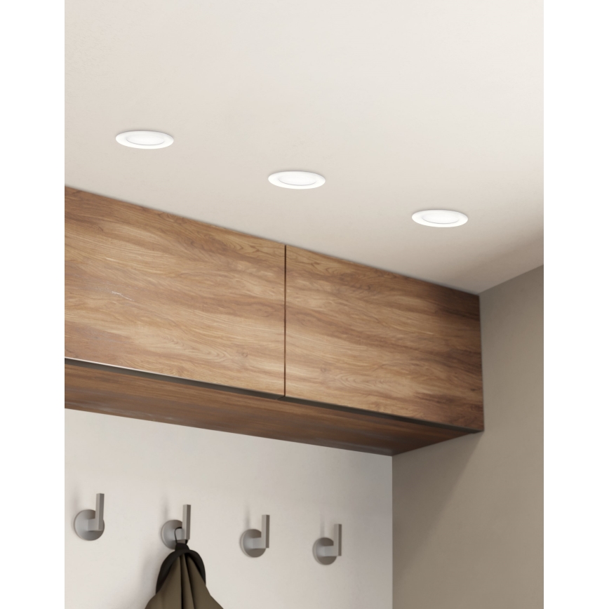 Eglo - LED Himmennettävä upotettava valo/5,5W/230V