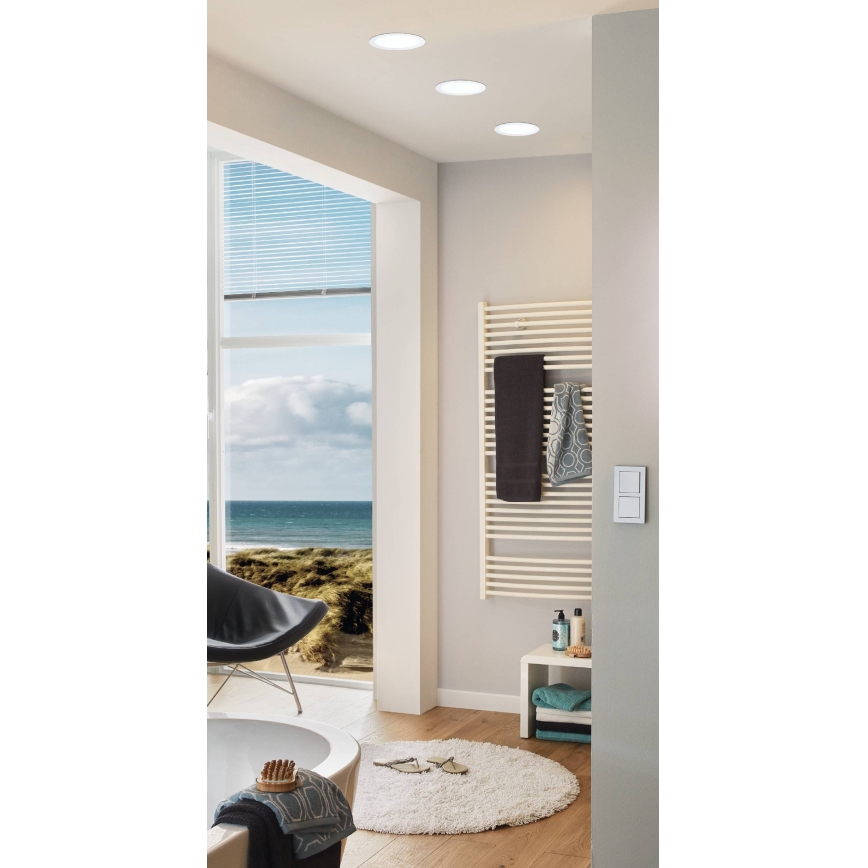Eglo 99207 - LED-kattovalaisin kylpyhuoneeseen FUEVA 5 LED/10,5W/230V IP44