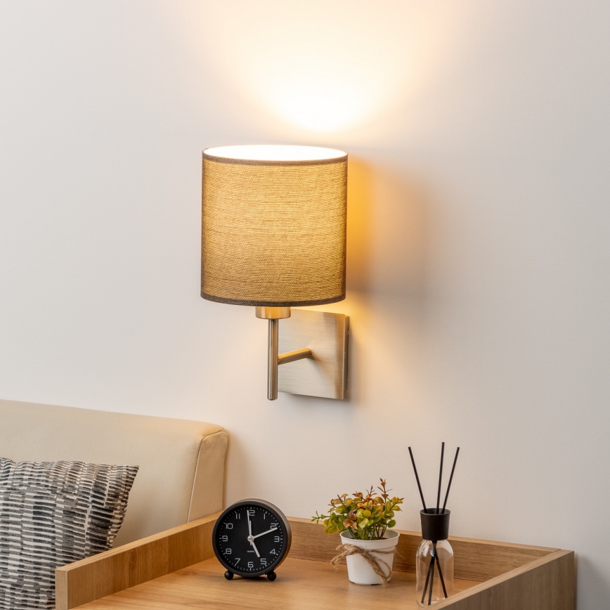 Eglo - LED-seinävalaisin TUNJA 1xE27/60W/230V mattakromi/ruskea