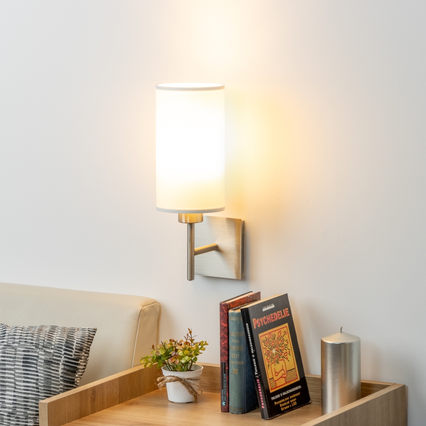 Eglo - LED-seinävalaisin TUNJA 1xE27/60W/230V mattakromi/valkoinen