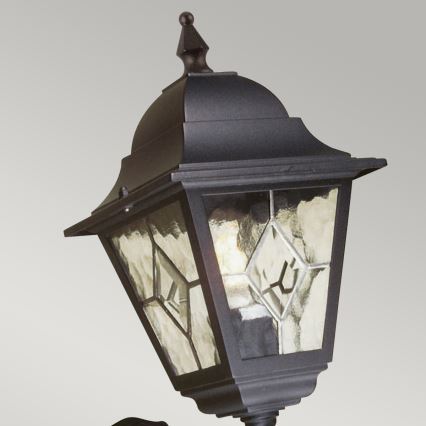 Elstead - Ulkoseinävalaisin anturilla NORFOLK 1xE27/100W/230V IP43