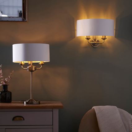 Endon 98937 - Seinävalaisin HIGHCLERE 2xE14/40W/230V valkoinen/messinki